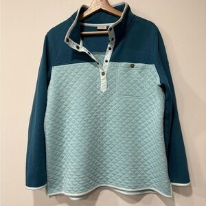L.L. Bean Quilted Pullover Sweatshirt in Teal and Light Aqua